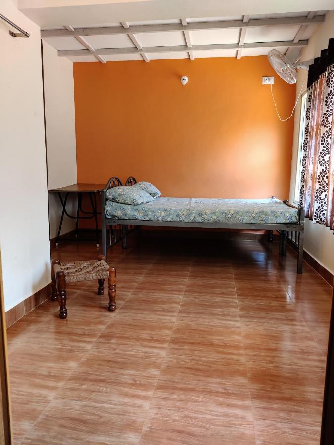 Hanakodu Homestay Sringeri Bagian luar foto